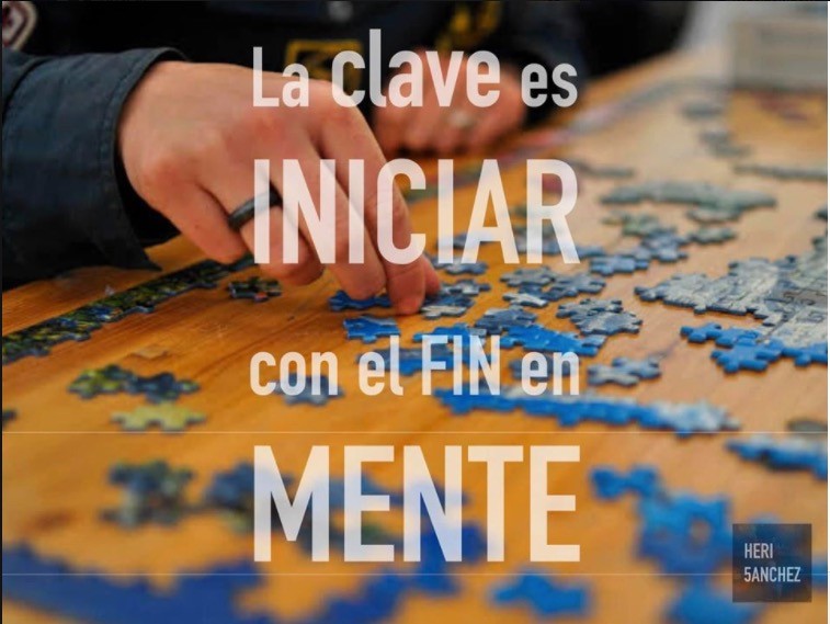 COMO UN ROMPECABEZAS